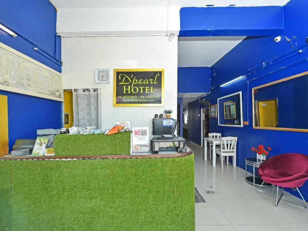 F Hotel Sungai Dua Bukit Exteriör bild