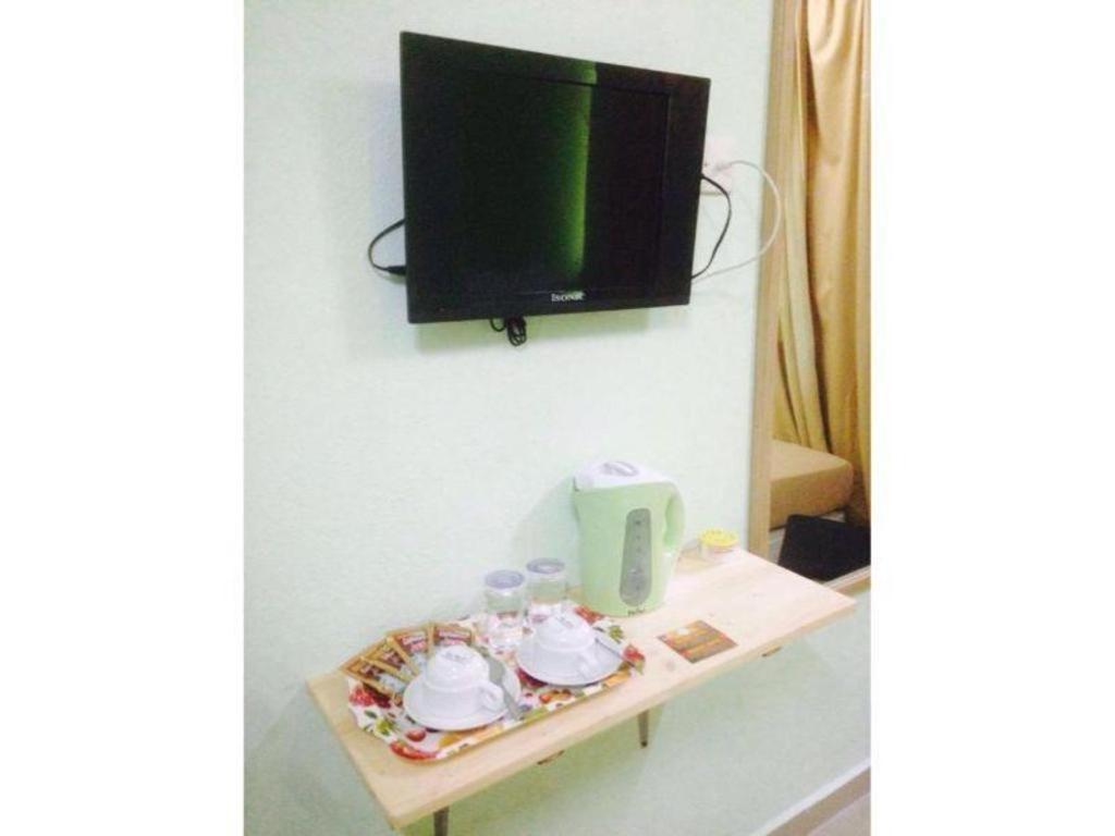 F Hotel Sungai Dua Bukit Exteriör bild